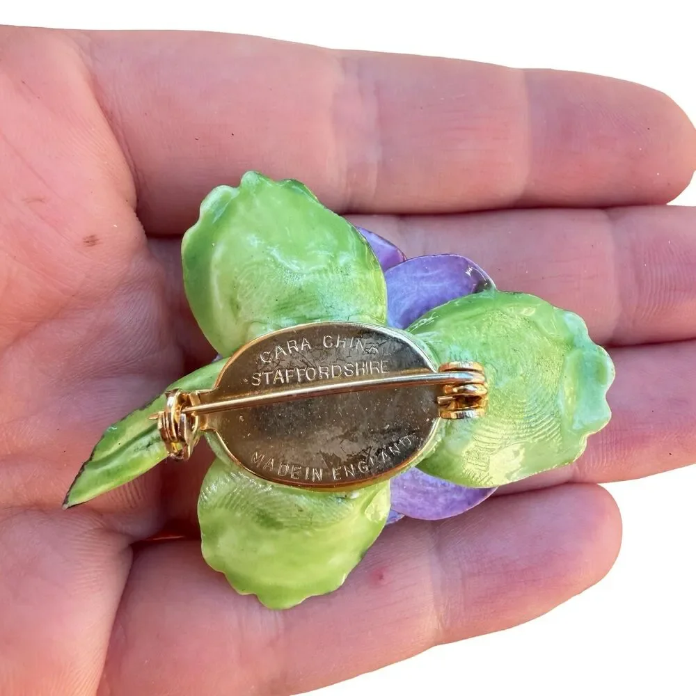 Flawless Large 1940’s 1950’s Cara Staffordshire England Pansy Flower Pin Brooch